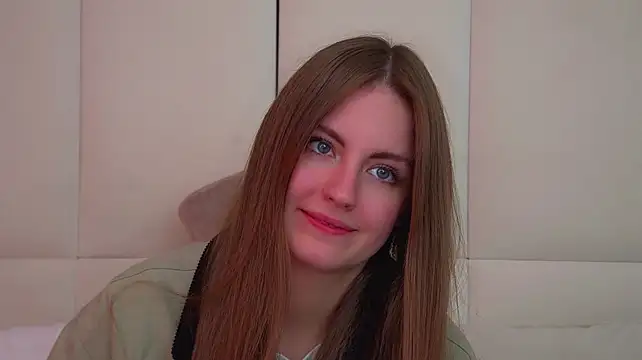 SofiaSarvains' Live XXX Chat