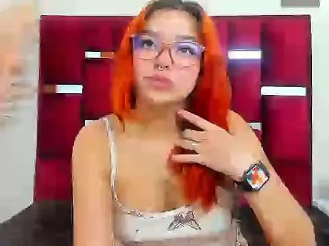XXX chat uživo modela KayleeMei