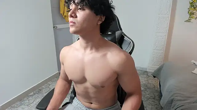 latin_beast4 在線直播表演