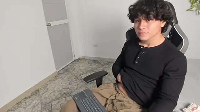 latin_beast4 Pertunjukan Webcam