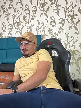 הופעת וובקאם של Dante_Goldt