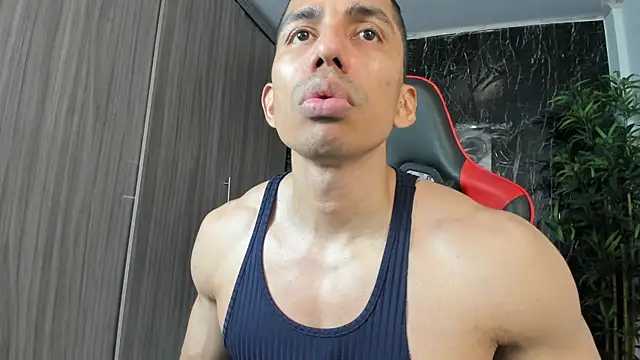 Erik_castle Webcam show