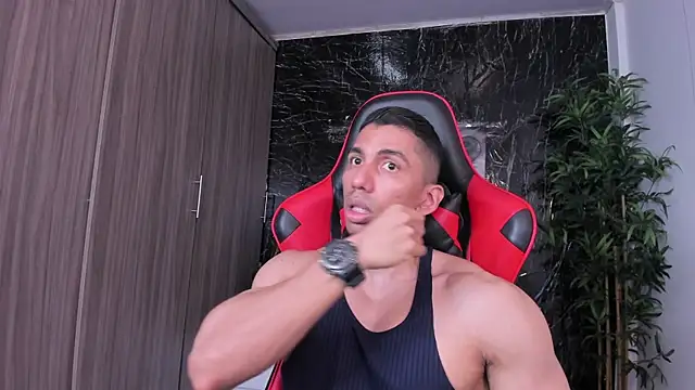 Erik_castle Webcam show