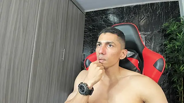 Erik_castle's Webcam Show