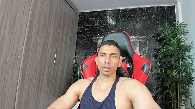 Erik_castle 网络视讯表演