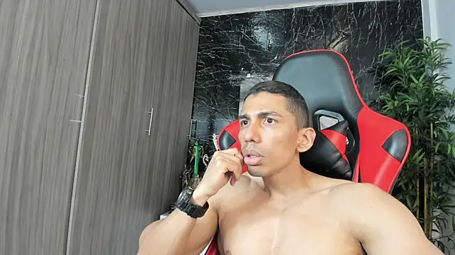 Erik_castle – webcam-show
