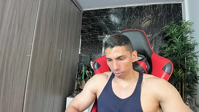 Erik_castle – webcam-show