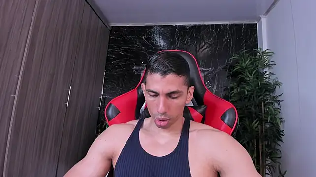عرض كام Erik_castle
