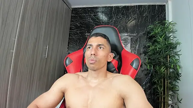 Erik_castle webkamerás műsora