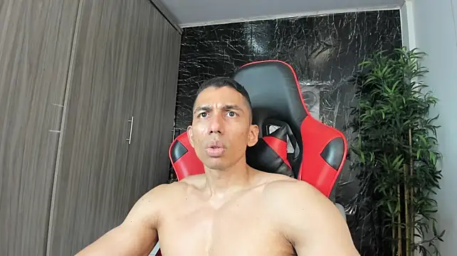 Show de Erik_castle na webcam