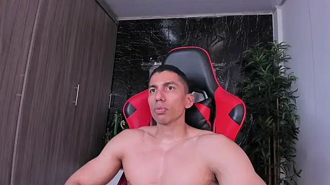 Erik_castle Webcam show