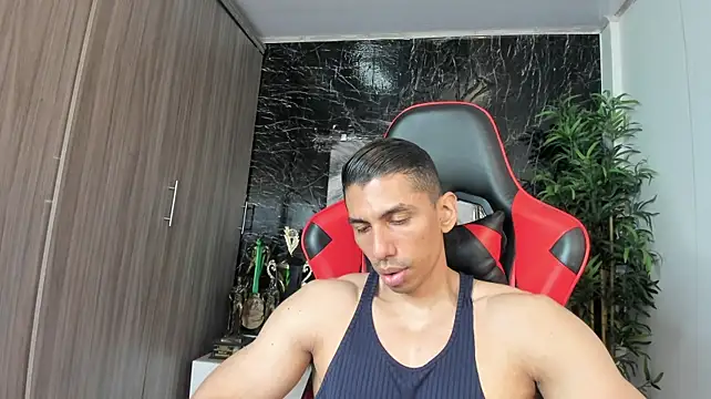 Erik_castle webkamerás műsora