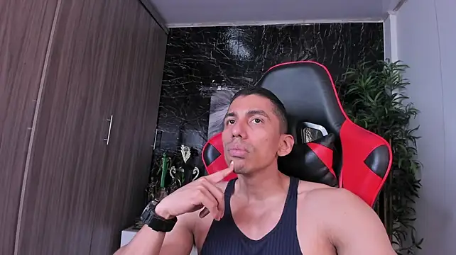 Erik_castle webkamerás műsora