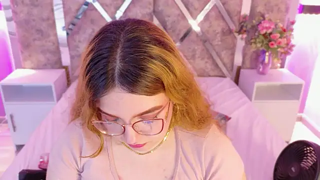 IrinnaShidou_'s Live XXX Chat