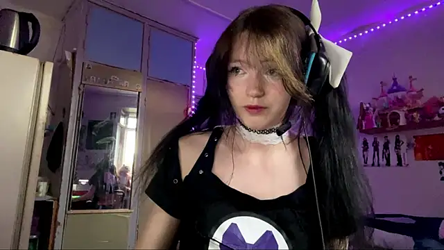 Show modela Berlinettagray na web-kameri