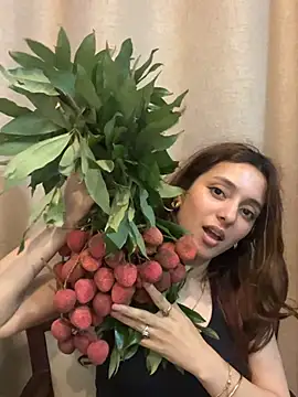 Lilywant's Webcam Show