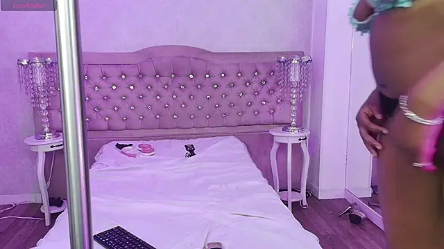 miliyka_canelita – live chatrum