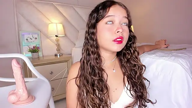 Chat XXX en directo de hannah__stp
