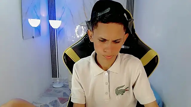 sombra_18 Webcamshow