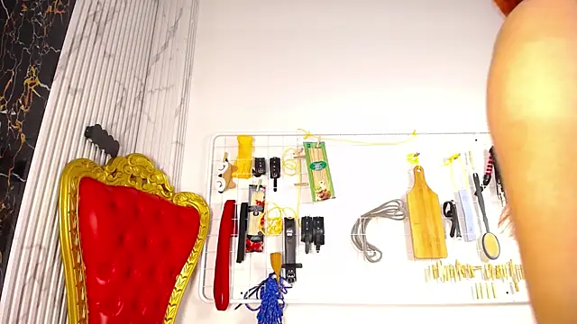 Aiiko_Domme webkamerás műsora