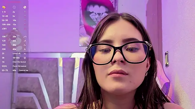 Destiny_A Adlı Modelin Web Kamerası Şovu
