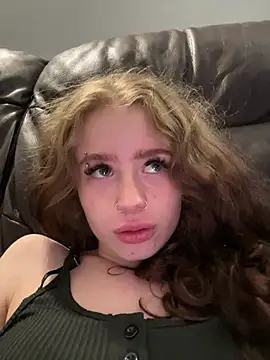 sexy_sadiee Show in webcam