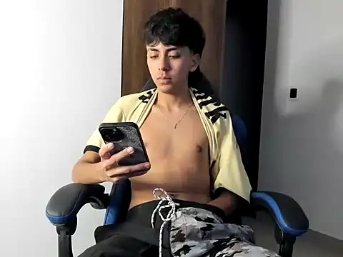 Ian_andrey Шоу с уебкамера