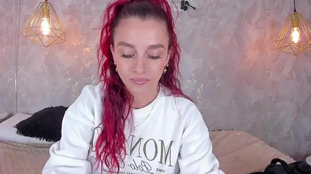 thalira_angels Chat XXX live