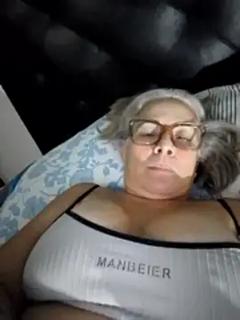 chanelsexx Webcam-Show