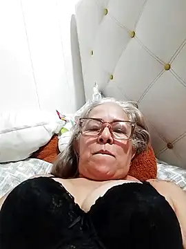 chanelsexx Webcam-Show