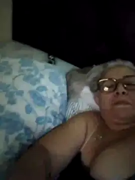 Show modela chanelsexx na web-kameri