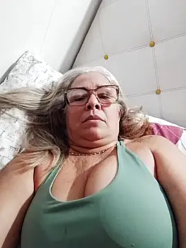 chanelsexx Webcam Show