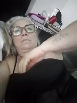 chanelsexx's Webcam Show
