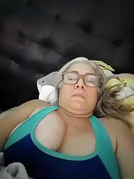 Вебкам-шоу chanelsexx