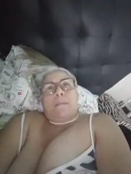 chanelsexx: вебкам-шоу