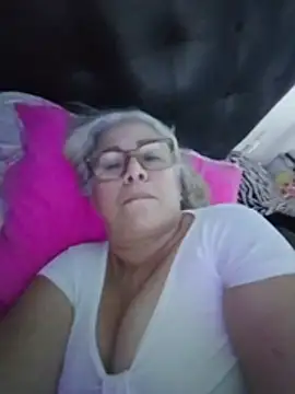 chanelsexx Show in webcam