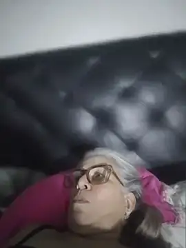 chanelsexx's Webcam Show