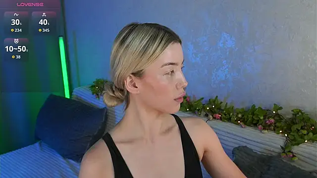 LindaThackerr – Live XXX-chat