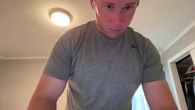 CuriousMarried321's Webcam Show