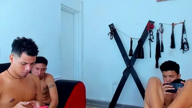 your_gay_party webkamerás műsora