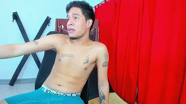 your_gay_party Webcam-Show