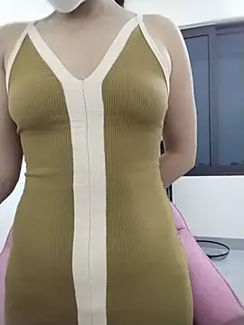 Lily-26's Webcam Show
