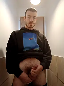 Show modela oposum7 na web-kameri