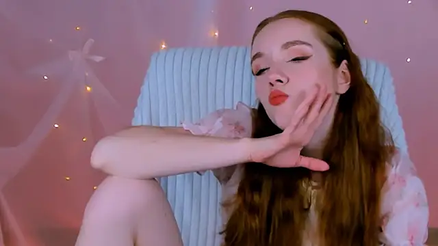 Chat +18 de MilaSiren ao vivo