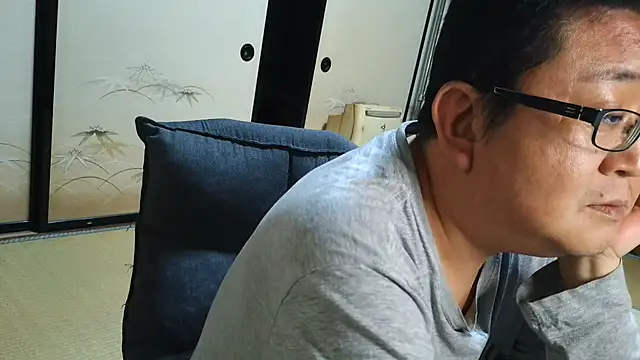 Tkousuke Show Webcam