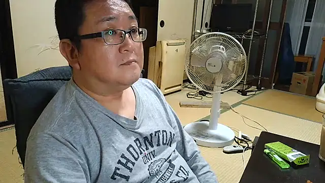 Tkousuke 在線直播表演