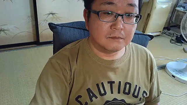 Tkousuken Webbikameraesitys