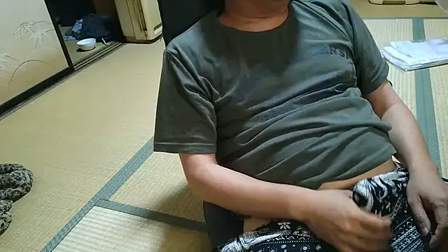 Tkousuken Webbikameraesitys
