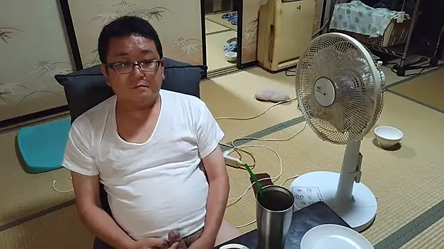 Tkousuke 웹캠 쇼