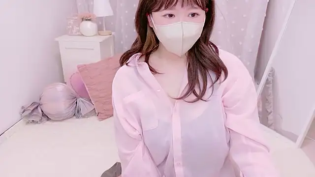 _MOMOsan Webcam Show